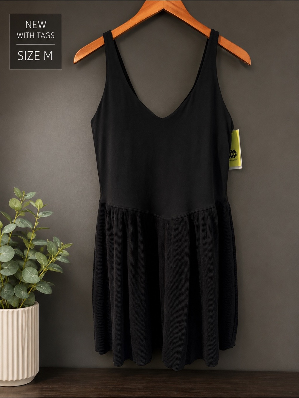 All in Motion Black Active Dress – Size Medium – NWT - Picture 2 of 2